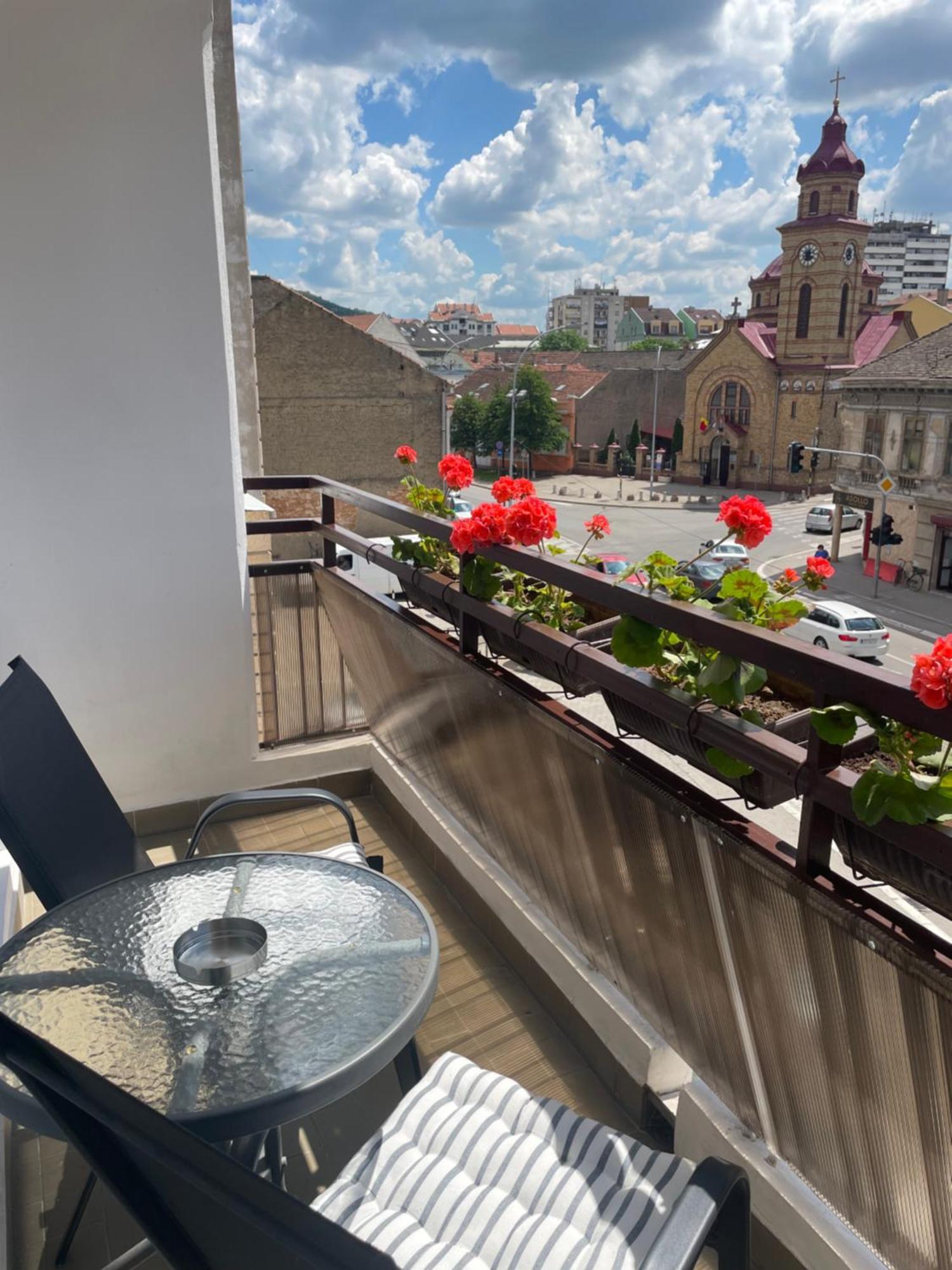 Sunny Apartment Βρσατς Εξωτερικό φωτογραφία